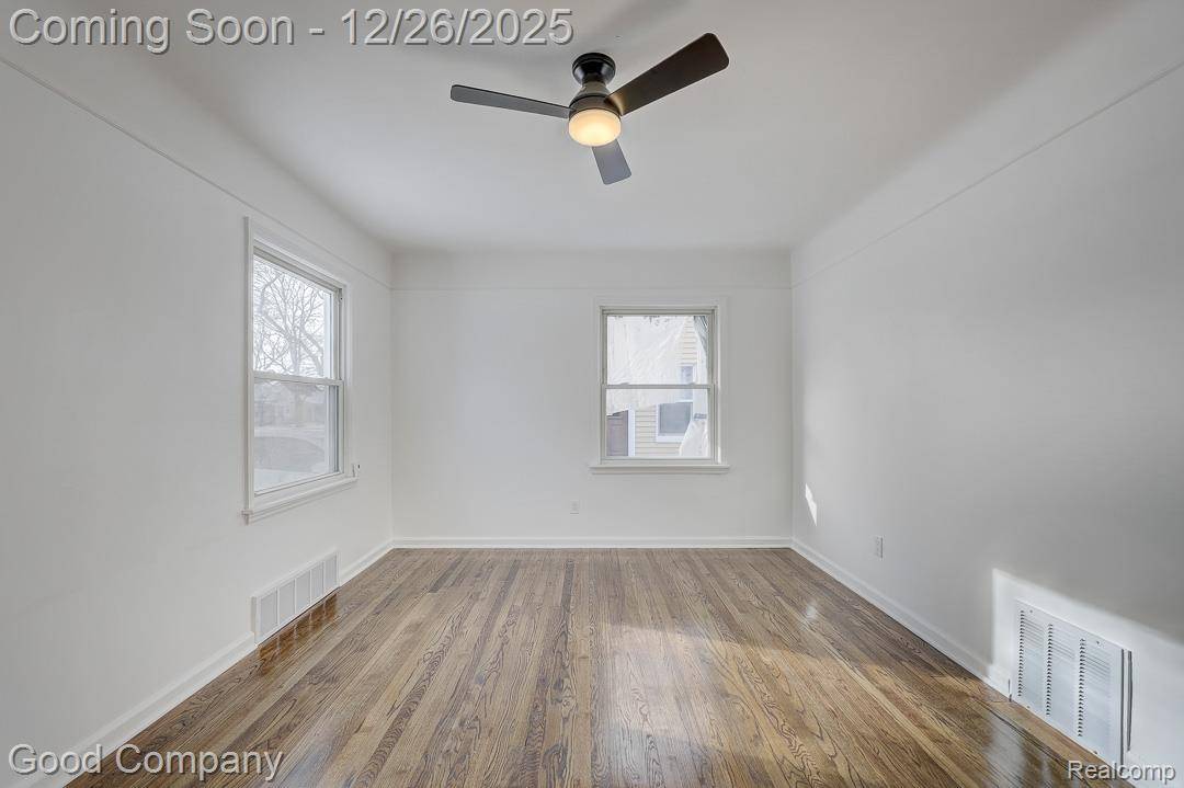 Oak Park, MI 48237,13680 Borgman ST