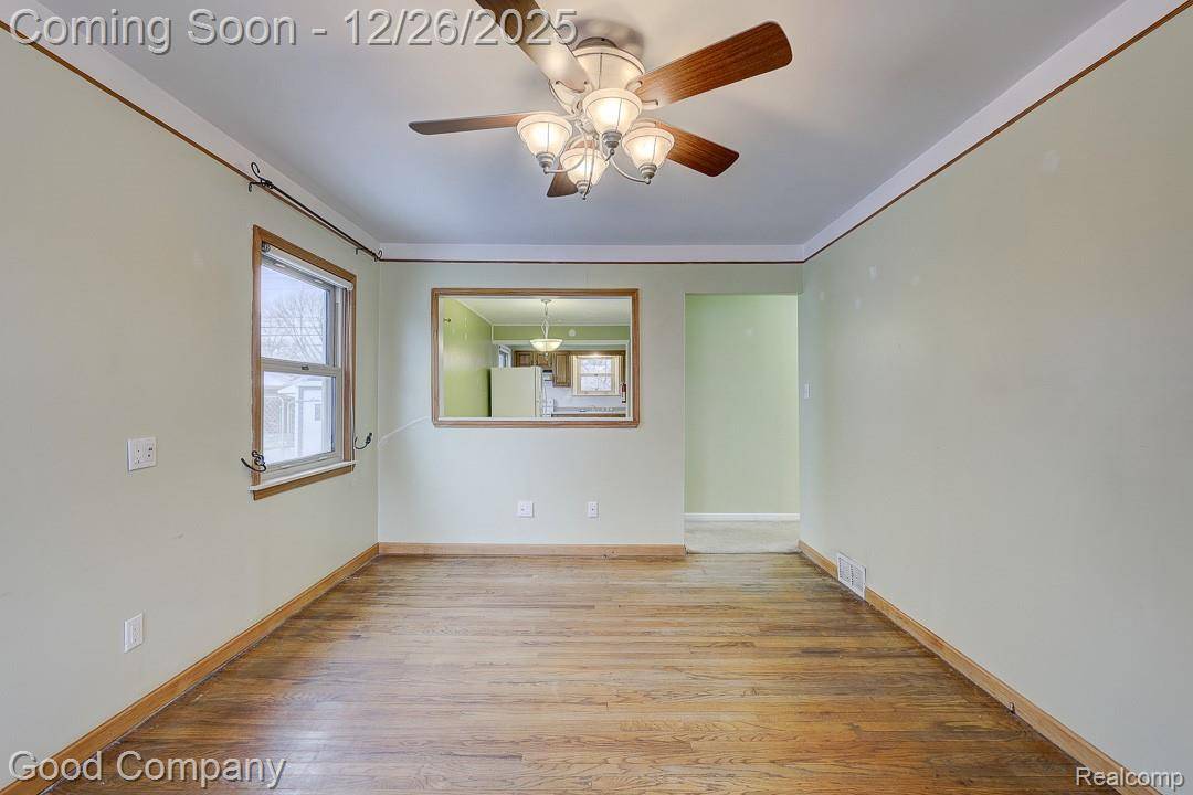 Madison Heights, MI 48071,1213 E Rowland AVE