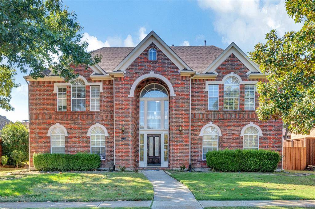 Plano, TX 75074,2221 Country Club Drive