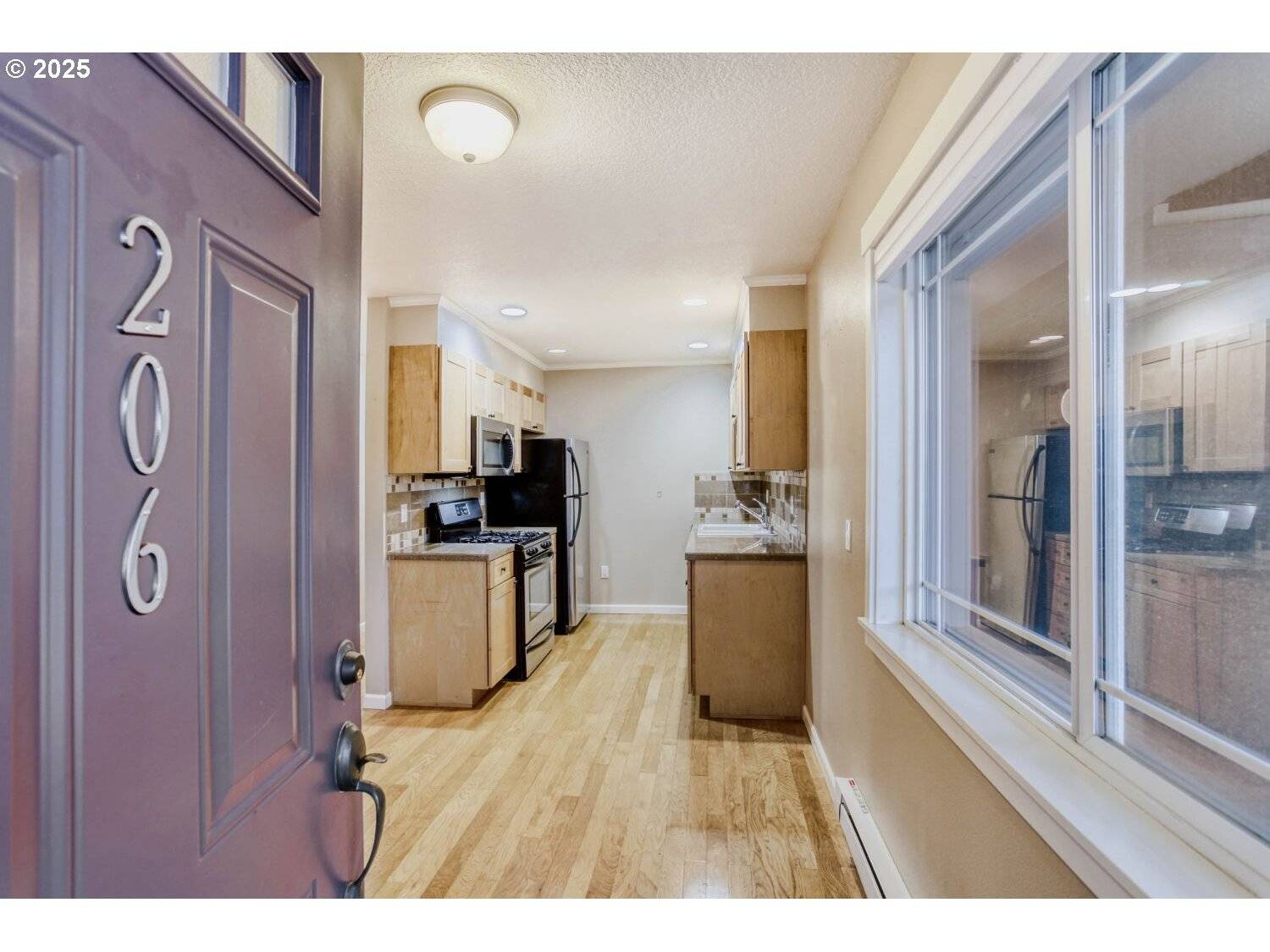 Portland, OR 97219,3925 SW MULTNOMAH BLVD #206