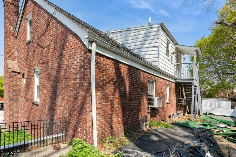 Belleville Twp., NJ 07109,118-120 Nolton St