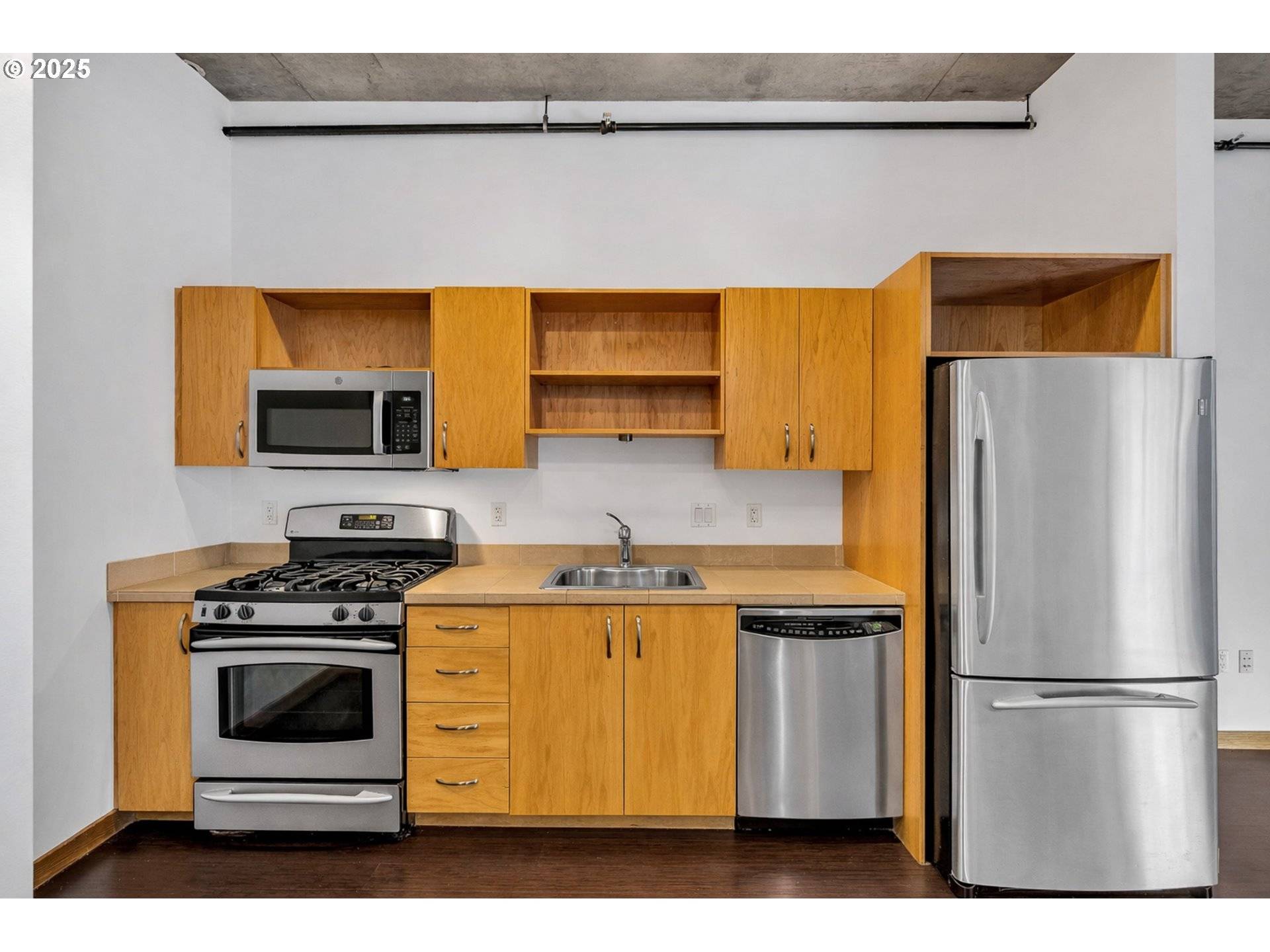 Portland, OR 97209,1255 NW 9TH AVE #217