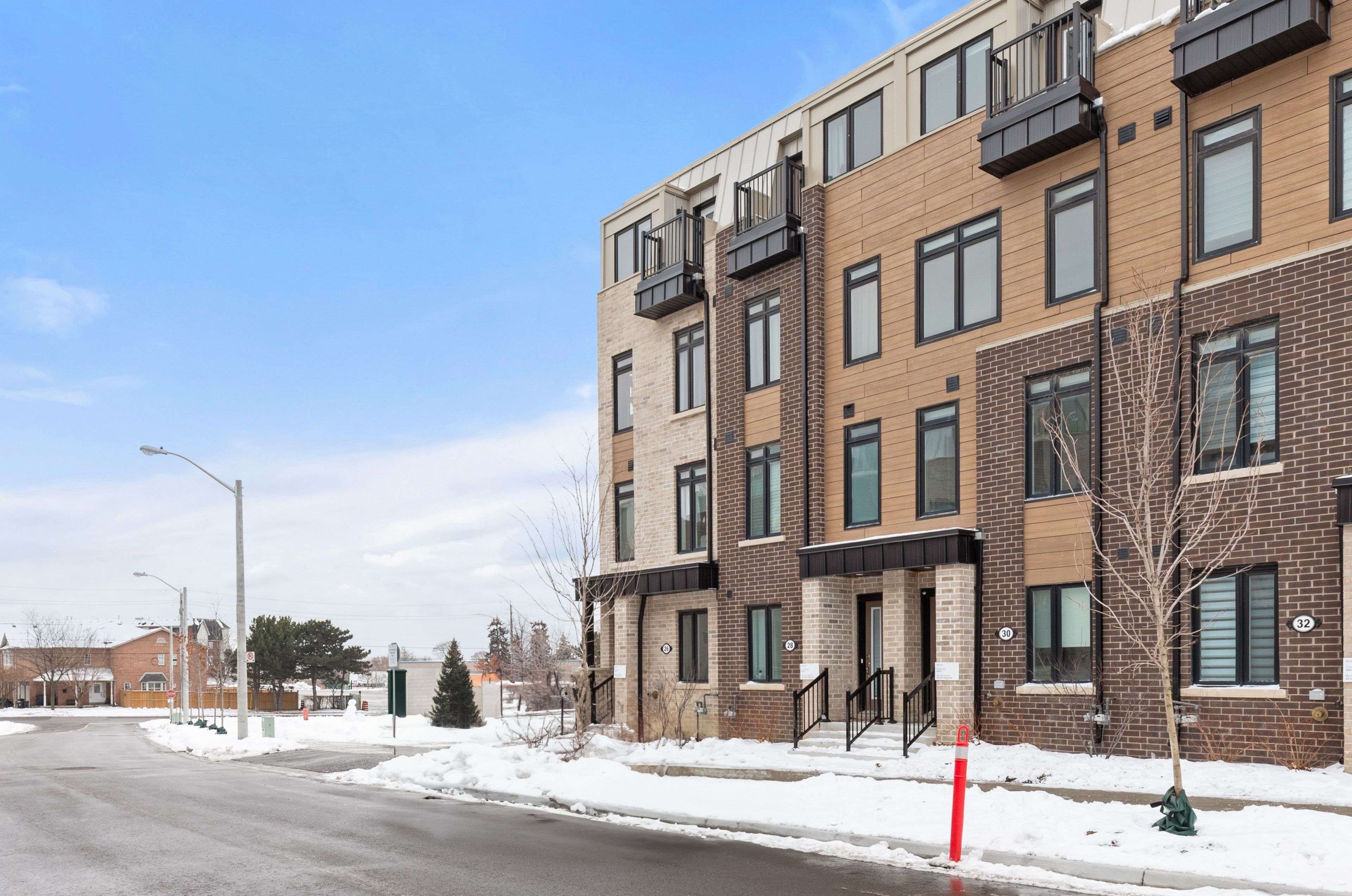 Toronto C13, ON M4A 2X2,26 Case Ootes DR