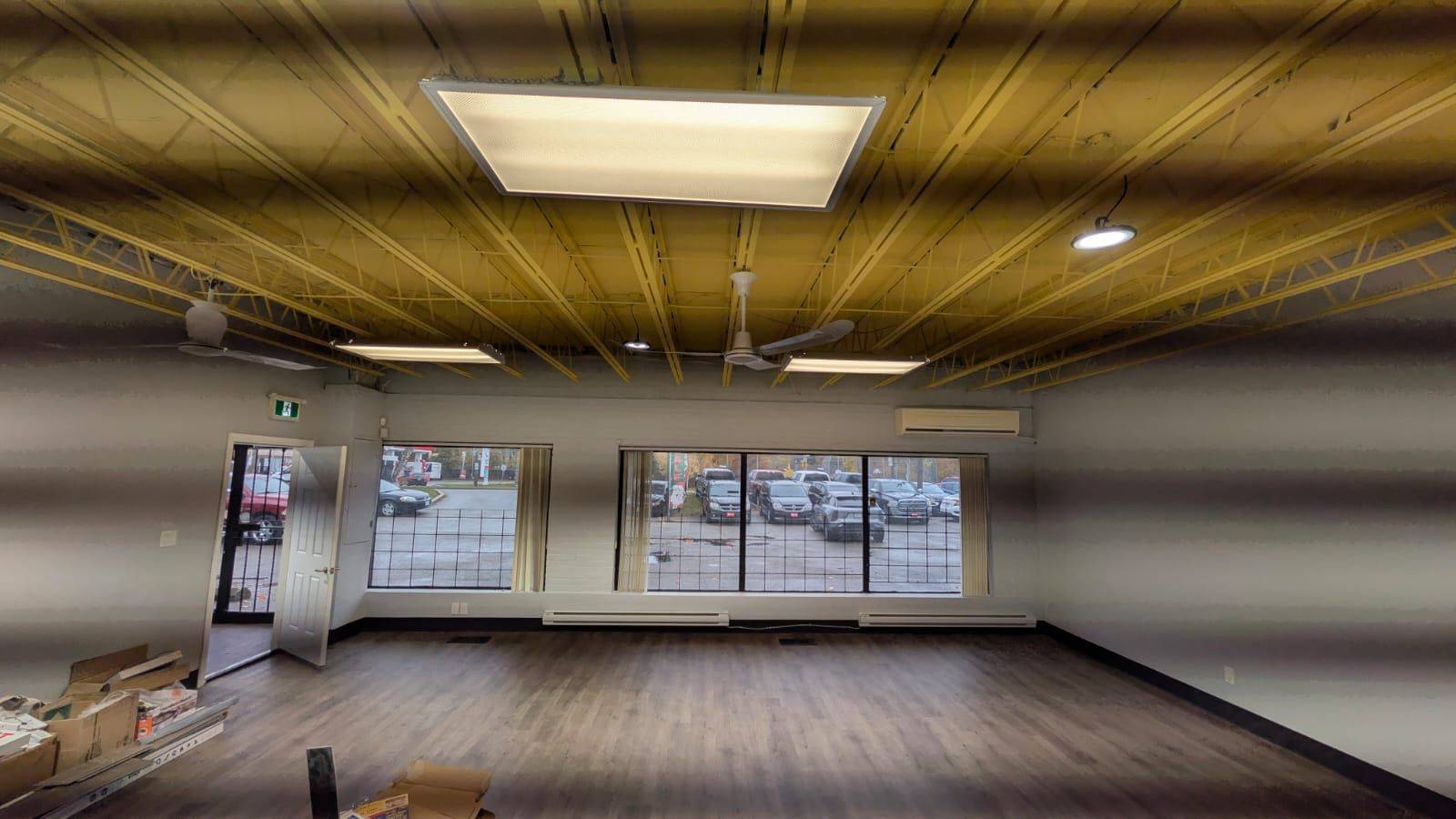 Toronto E10, ON M1E 2P8,4663 Kingston RD #Unit A