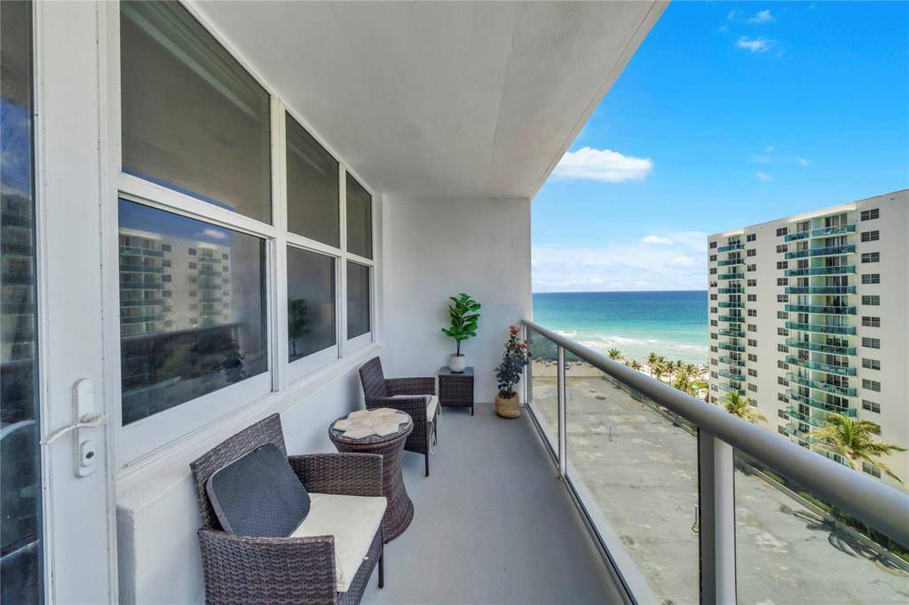 Hollywood, FL 33019,3725 S Ocean Dr #1220(AVAILABLE 05/01/26