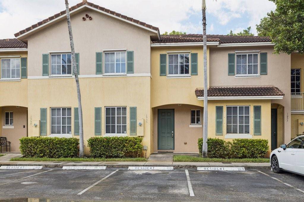 North Lauderdale, FL 33068,1955 SW 60th Ter #0