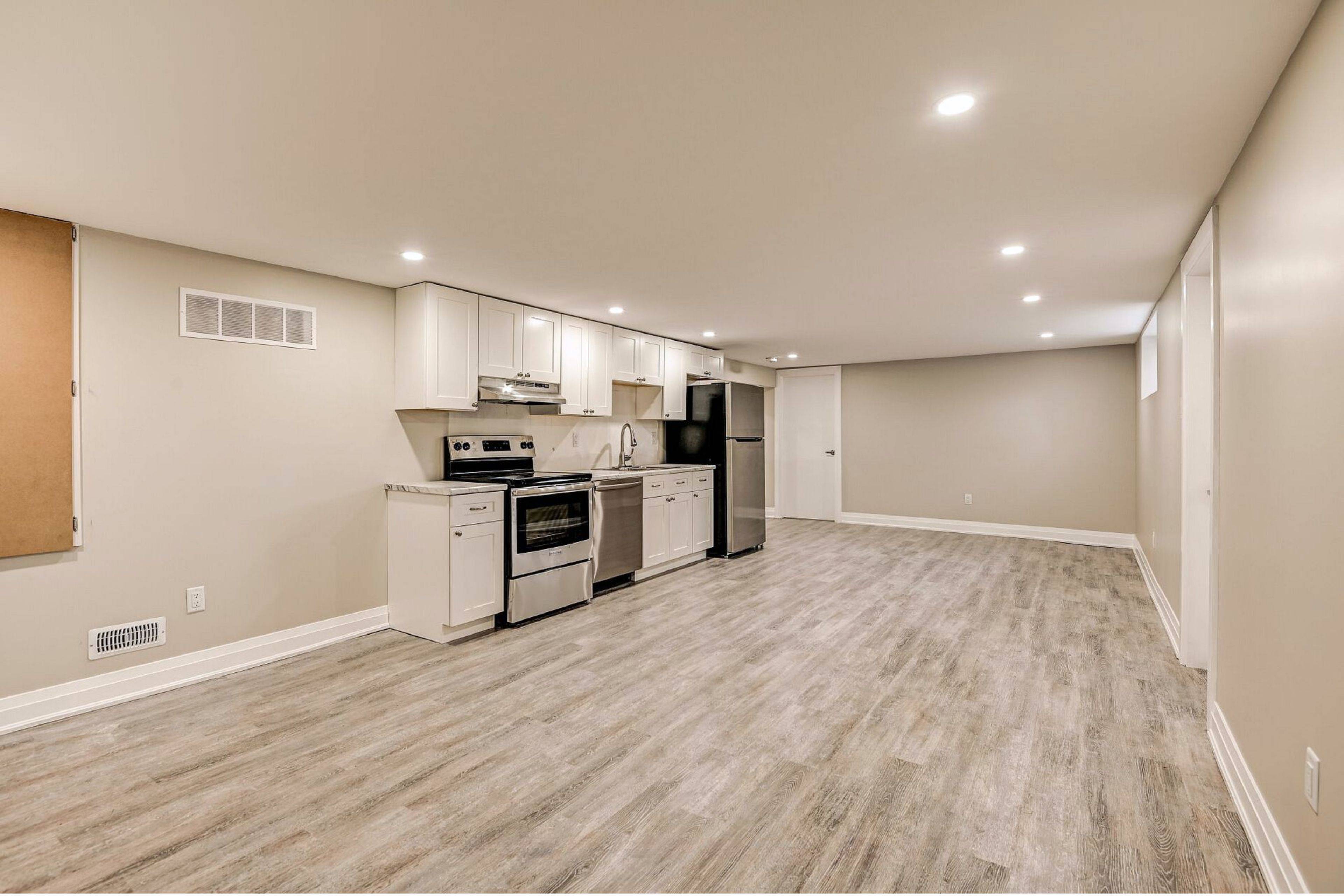 New Tecumseth, ON L9R 1V2,5077 Boyne ST E #B