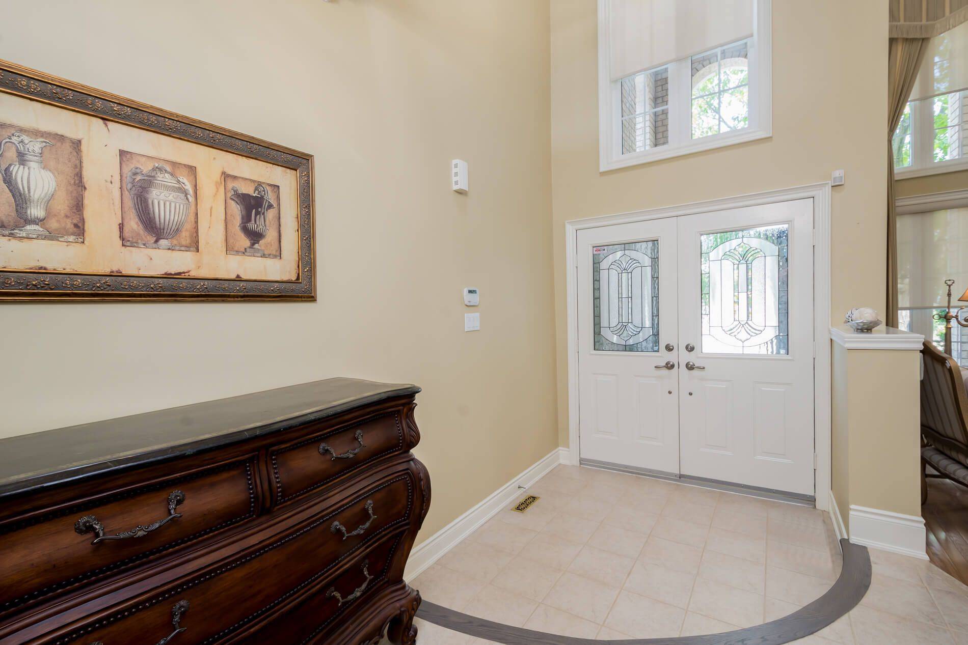 Vaughan, ON L4H 2A2,16 Saint Clare BLVD