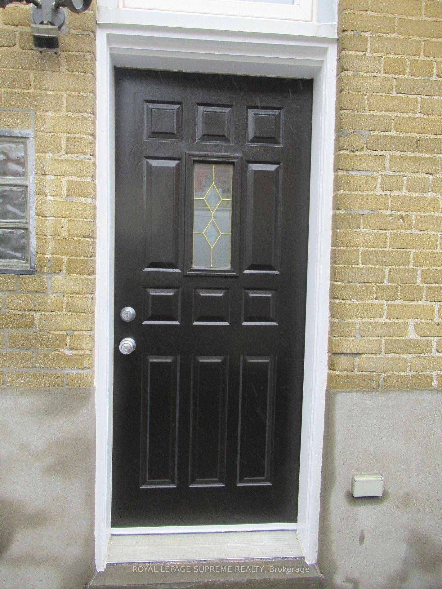 Toronto W05, ON M3K 1B9,44 Winston Park BLVD #BSMT