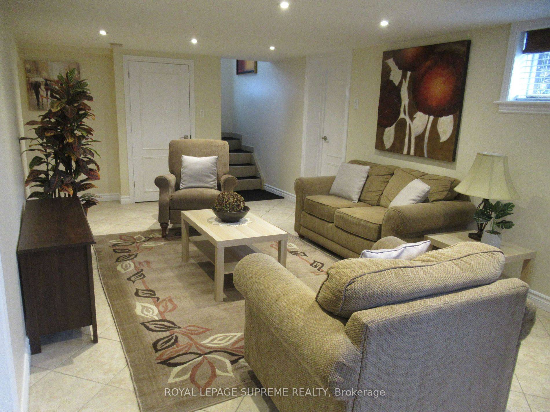 Toronto W05, ON M3K 1B9,44 Winston Park BLVD #BSMT