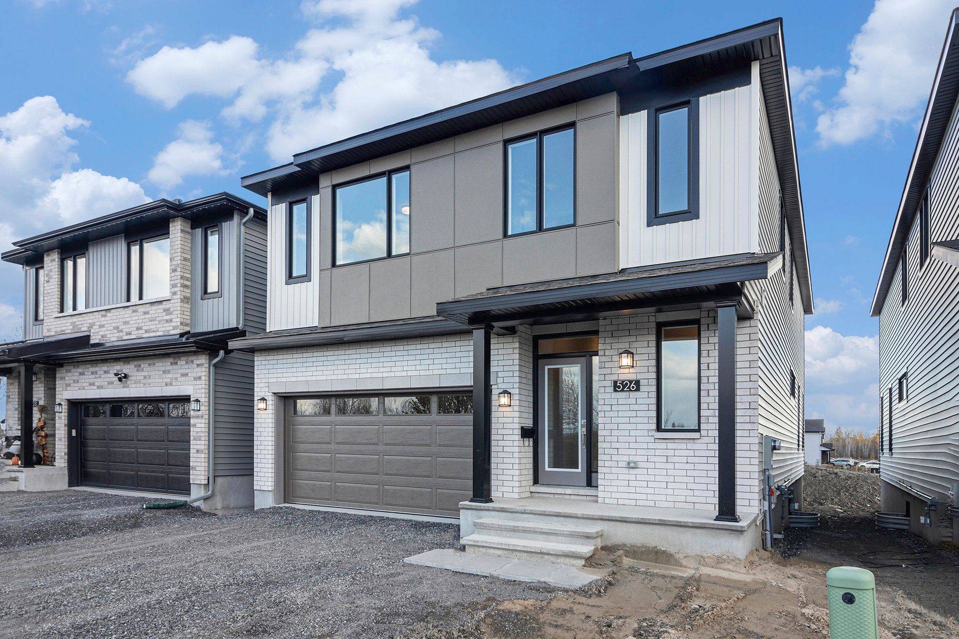 Orleans - Convent Glen And Area, ON K1W 0S8,526 Reflection ST