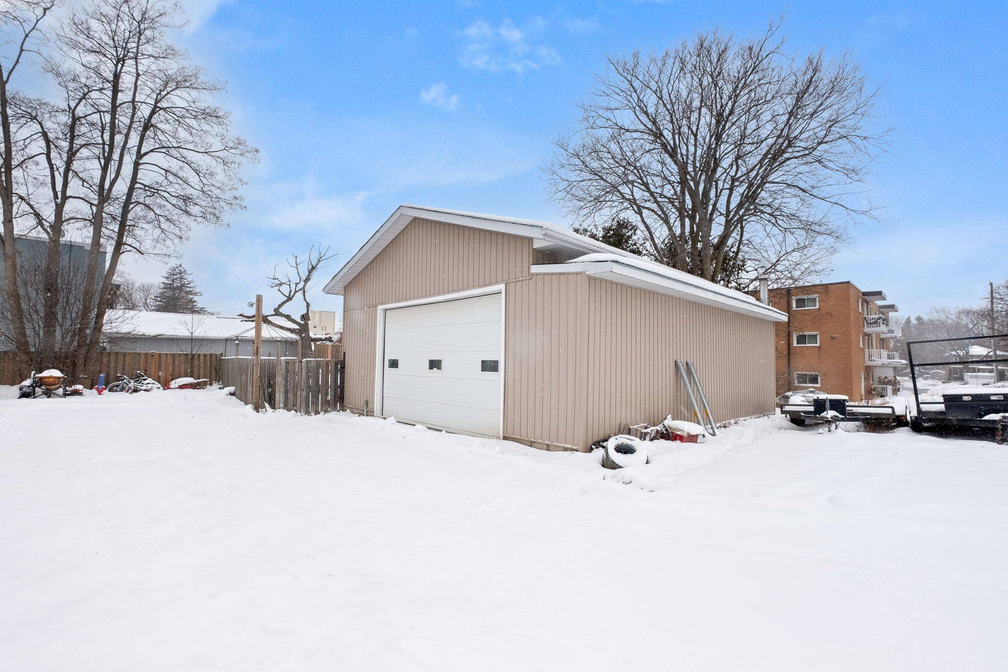 Cobourg, ON K9A 1N5,232 Queen ST