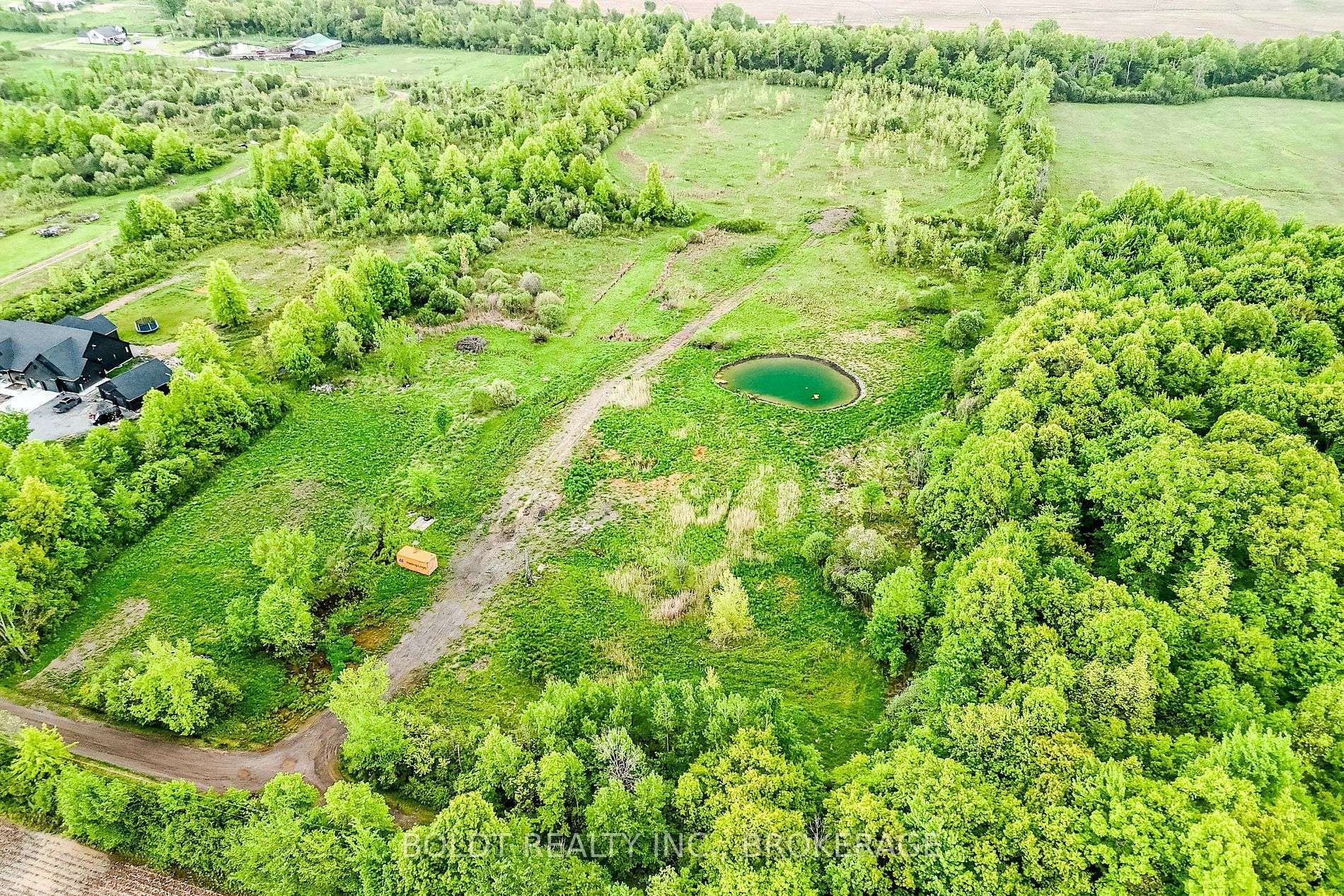 Fort Erie, ON L0S 1S0,5455 College RD