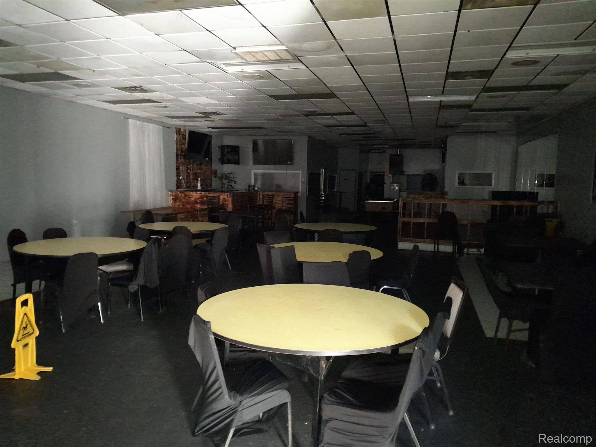 Detroit, MI 48205,12121 GRATIOT AVE