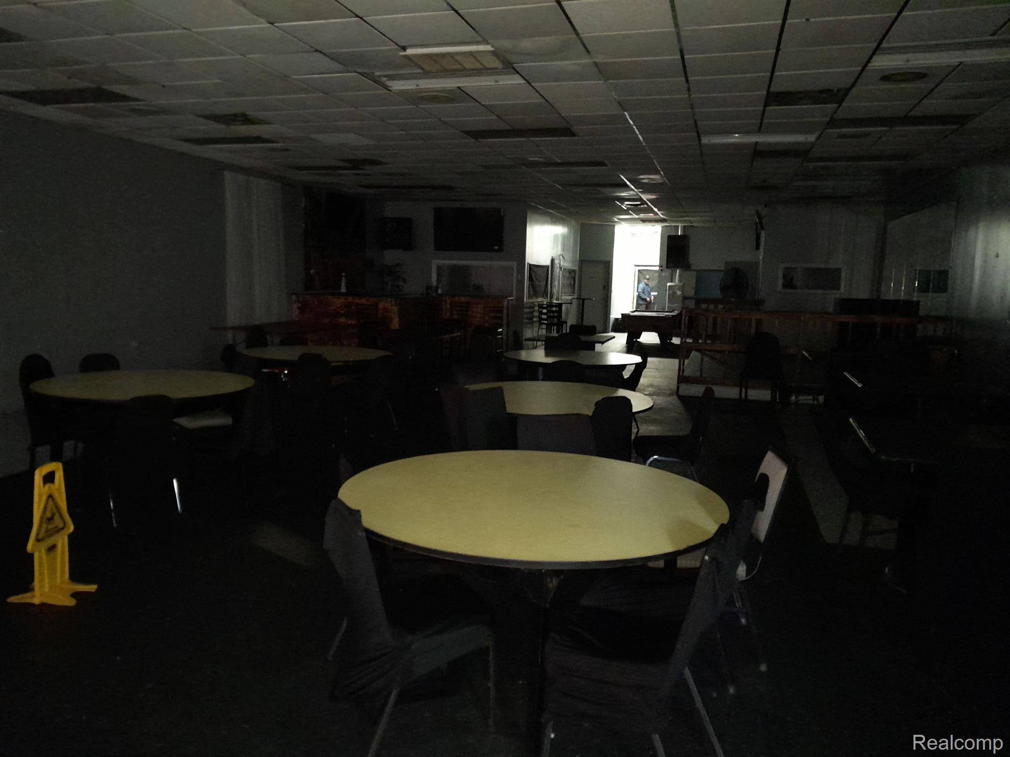 Detroit, MI 48205,12121 GRATIOT AVE