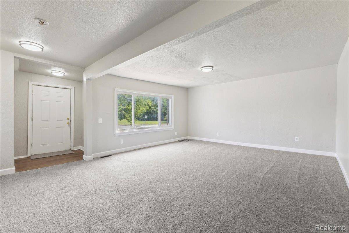 Inkster, MI 48141,3140 Moore ST