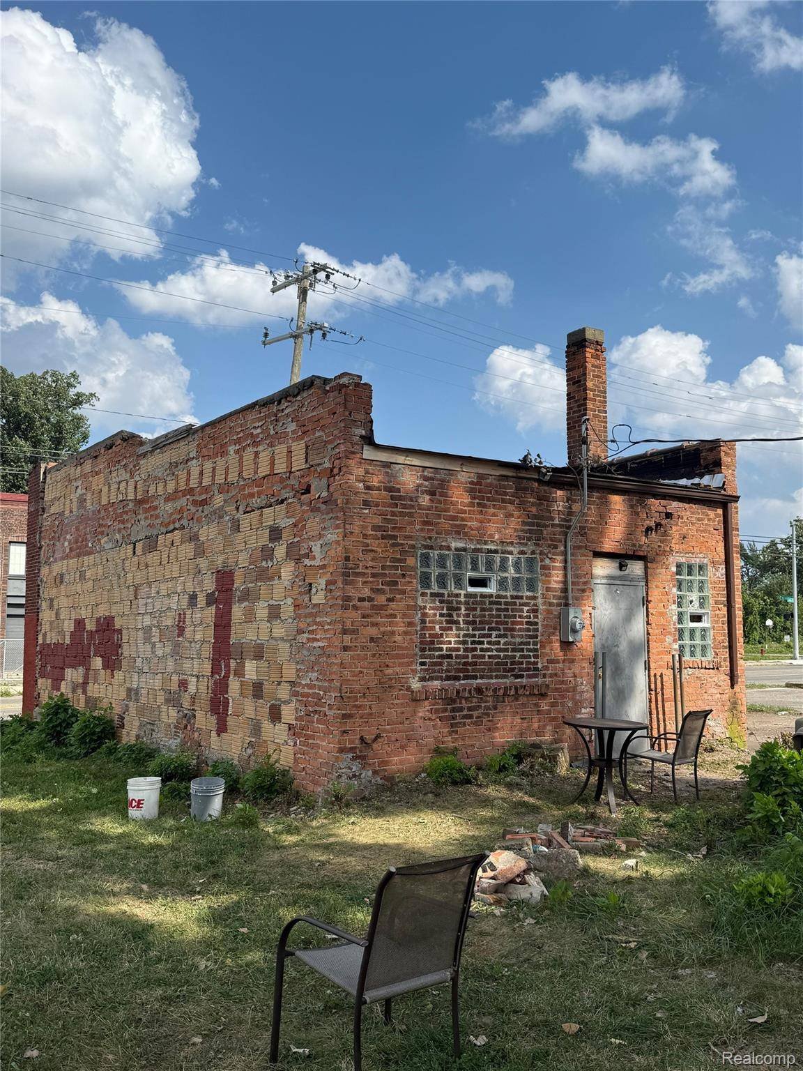 Detroit, MI 48203,18039 John R ST