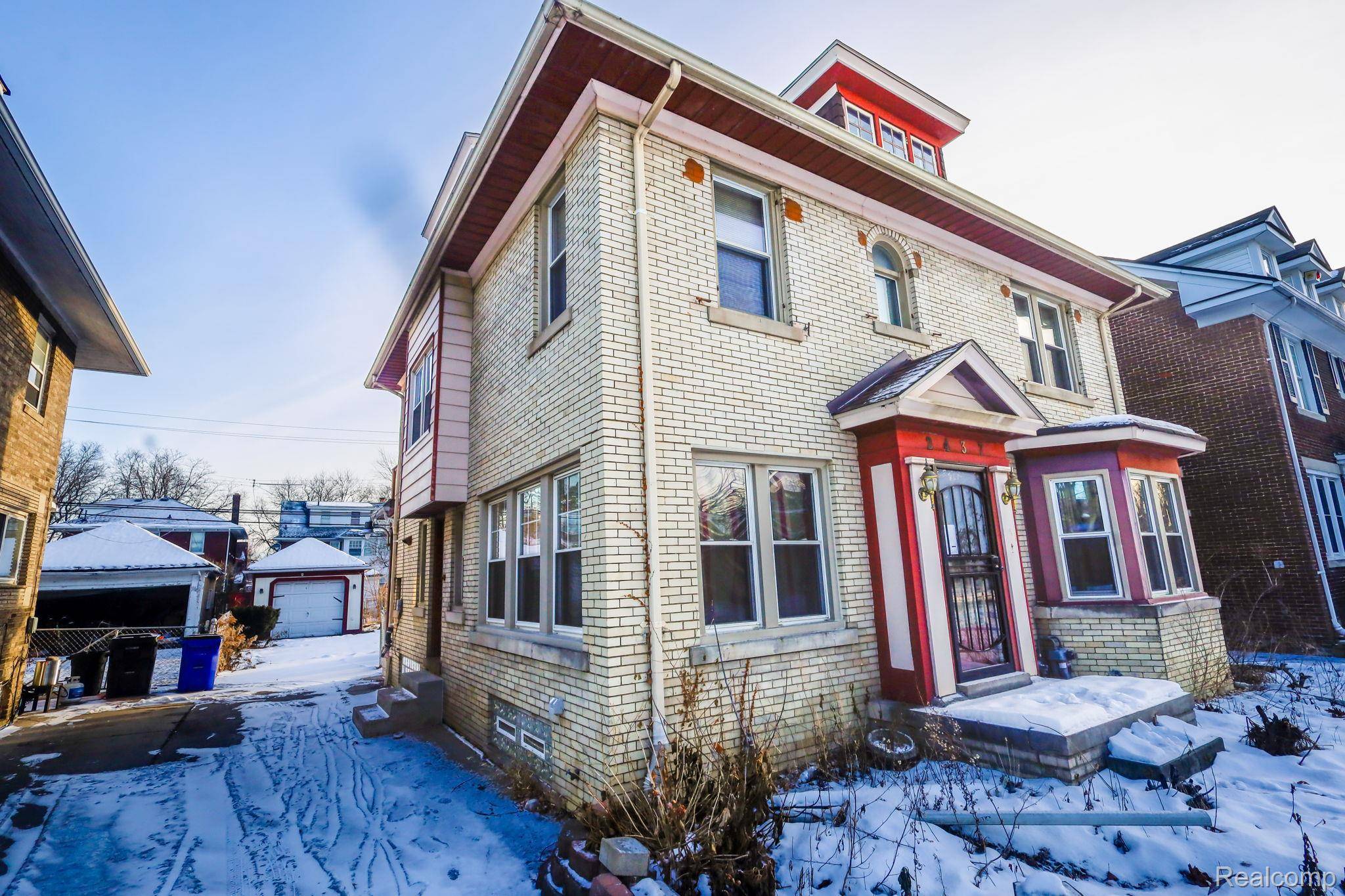 Detroit, MI 48206,2437 Longfellow ST