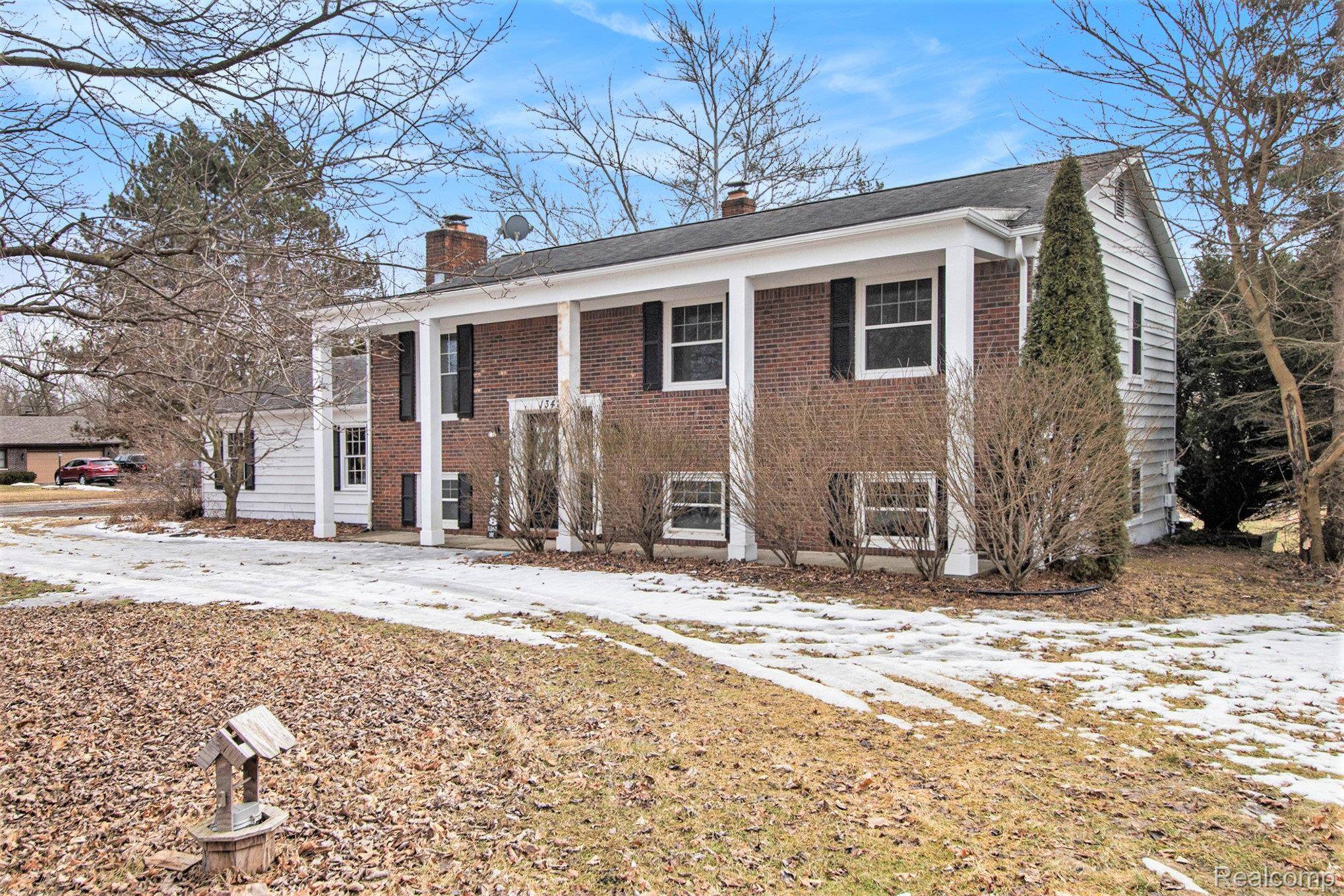 South Lyon, MI 48178,13428 SEQUOIA LN