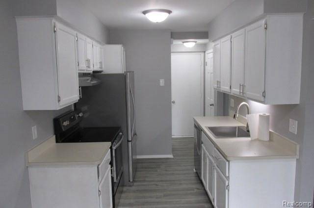 Harrison Township, MI 48045,24627 Lake Meadow DR