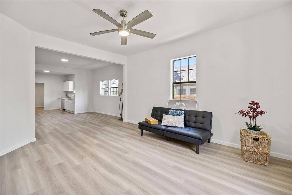 Dallas, TX 75208,311 S Waverly Drive