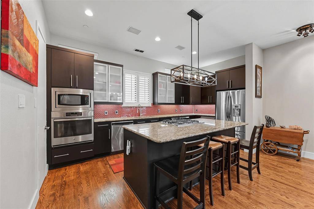 Dallas, TX 75204,2411 N Hall Street #8