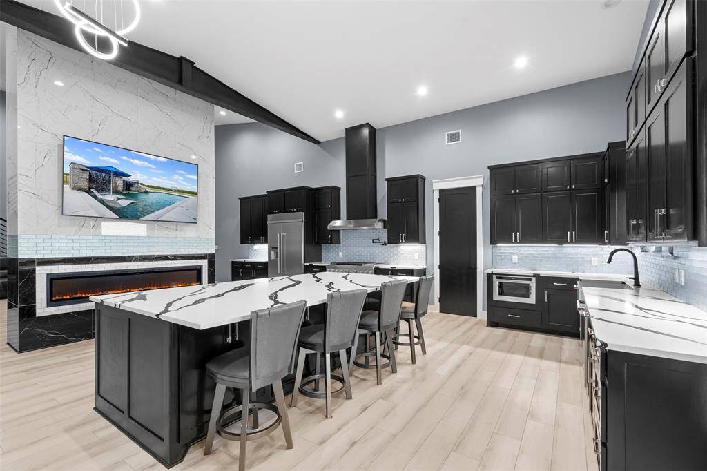 Tolar, TX 76476,9700 Nix Road