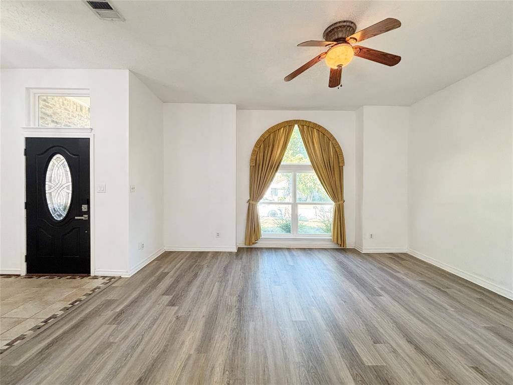 Mesquite, TX 75149,2020 Meadowbrook Drive