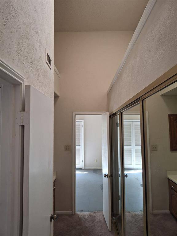 Plano, TX 75075,2204 W PARK #3201