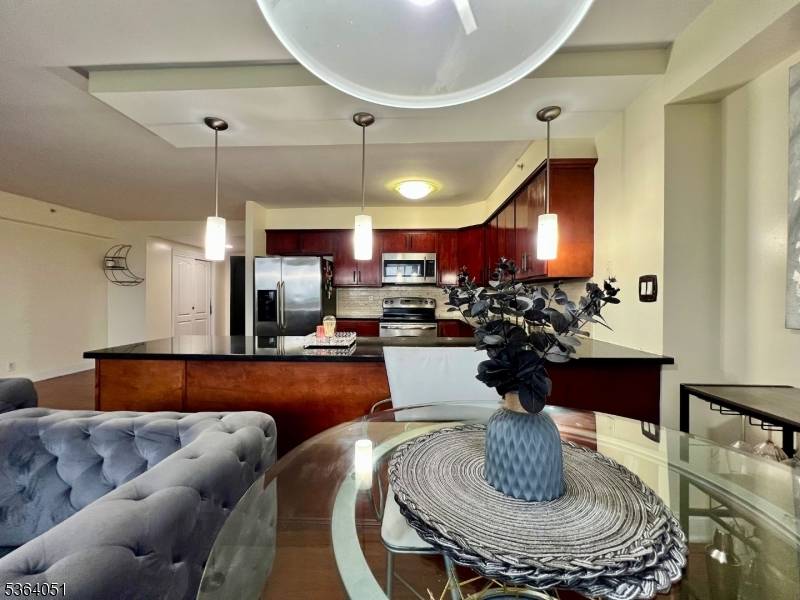 East Orange City, NJ 07017,60 Parkway Dr #14D