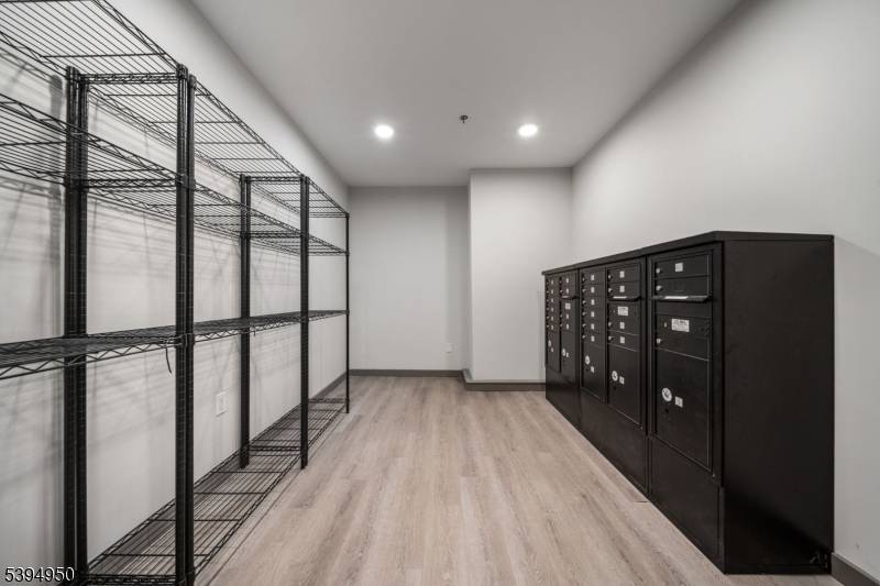 Bloomfield Twp., NJ 07003,37 Farrand Street #405