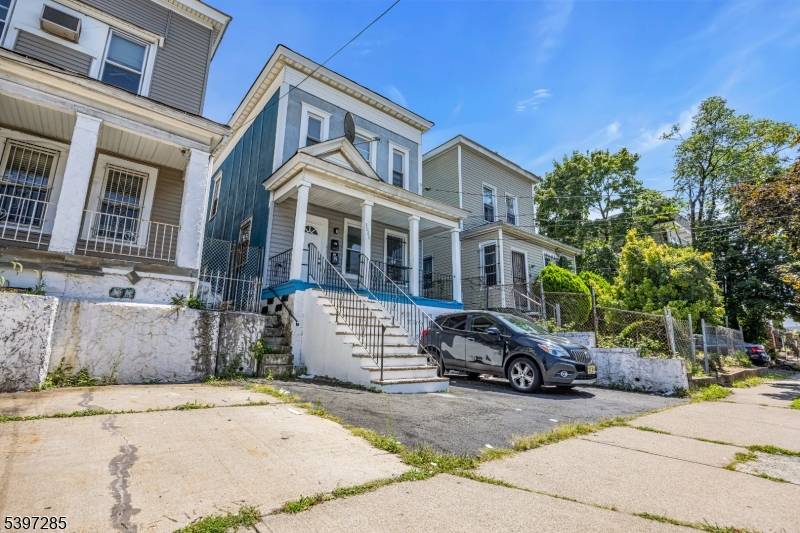 Irvington Twp., NJ 07111,1088 Grove St