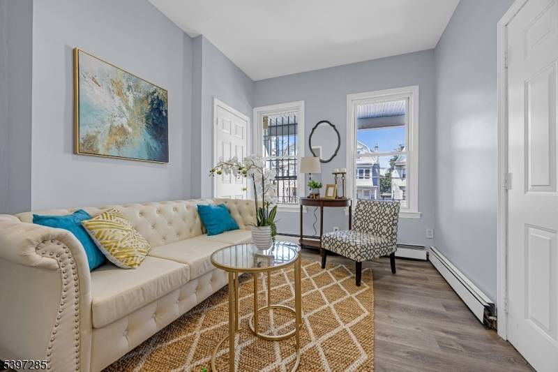 Irvington Twp., NJ 07111,1088 Grove St