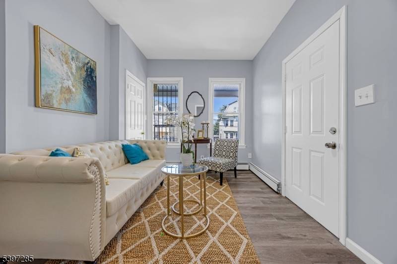 Irvington Twp., NJ 07111,1088 Grove St