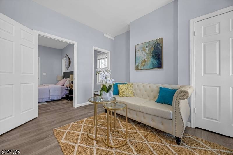 Irvington Twp., NJ 07111,1088 Grove St