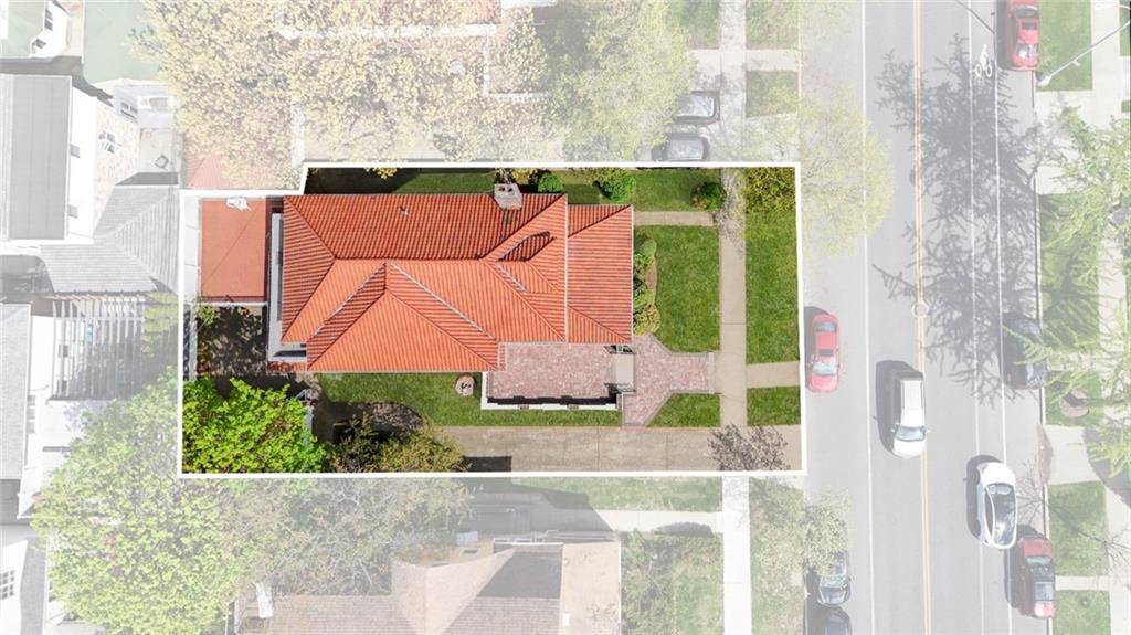 Brooklyn, NY 11210,3098 Bedford AVE