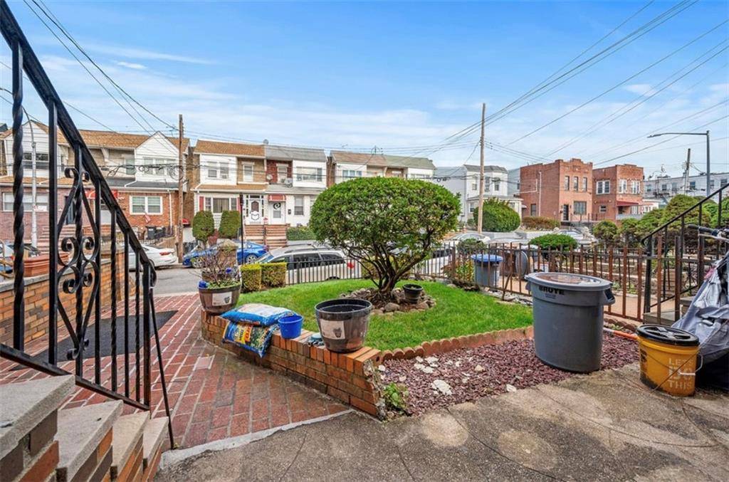 Brooklyn, NY 11214,1662 82nd ST