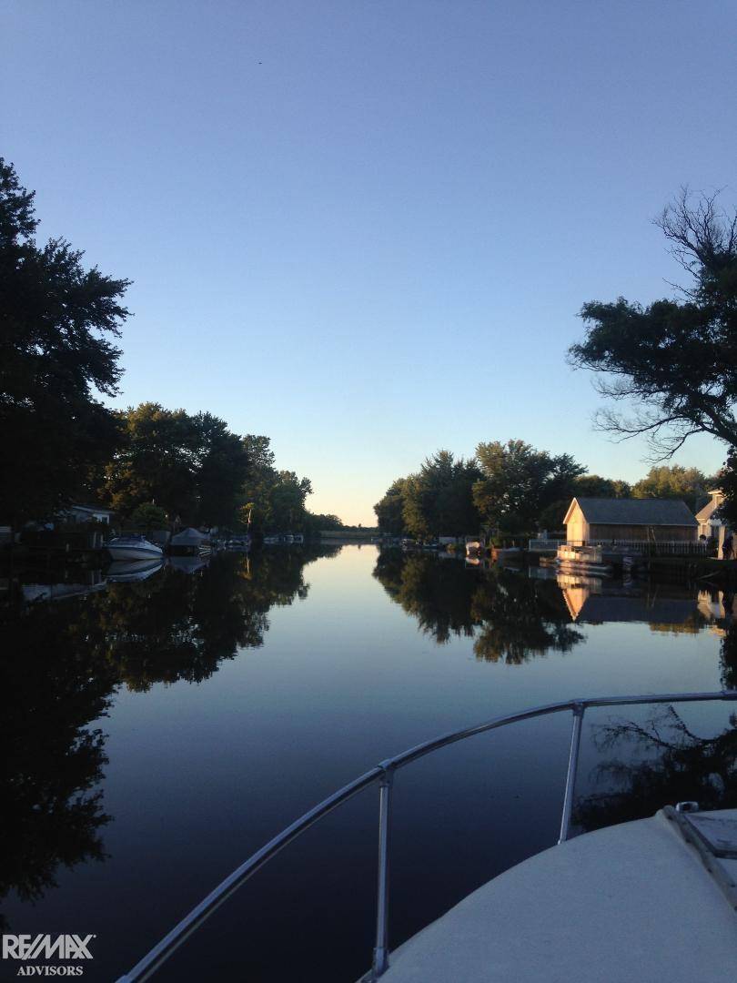 Clay, MI 48001,7334 Bealane RD