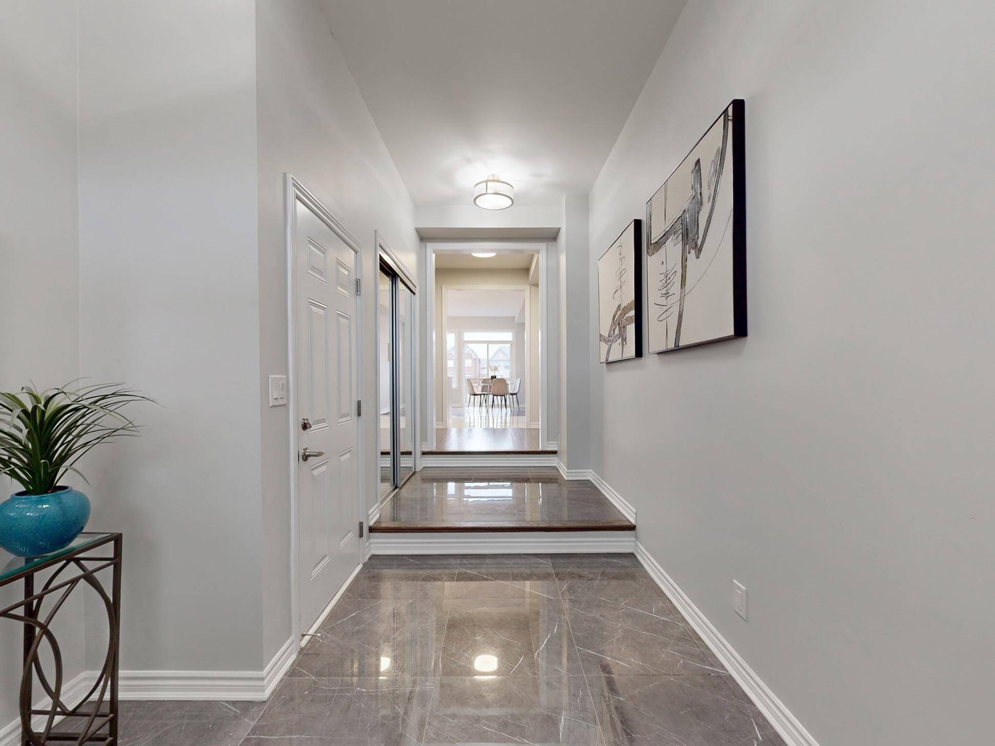 Whitby, ON L1R 0R7,4 Paradise WAY