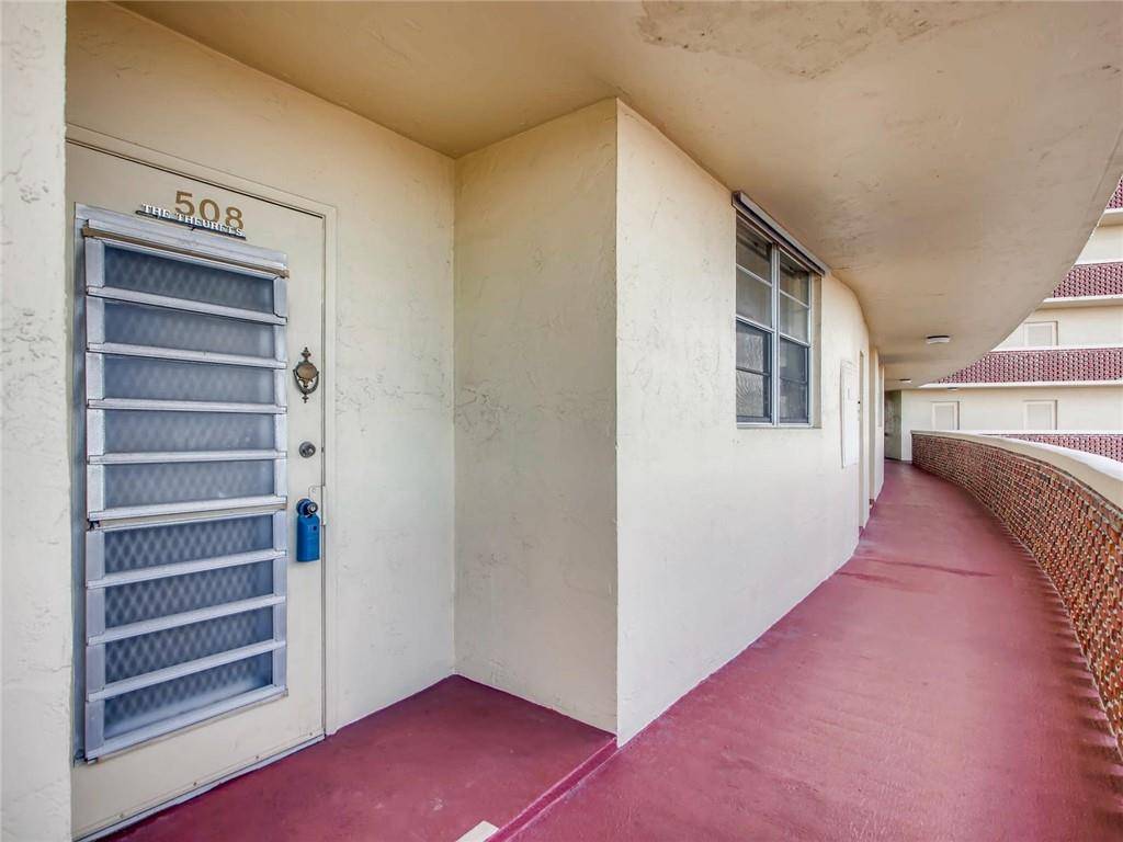 Pompano Beach, FL 33062,2731 NE 14th St Cswy #508