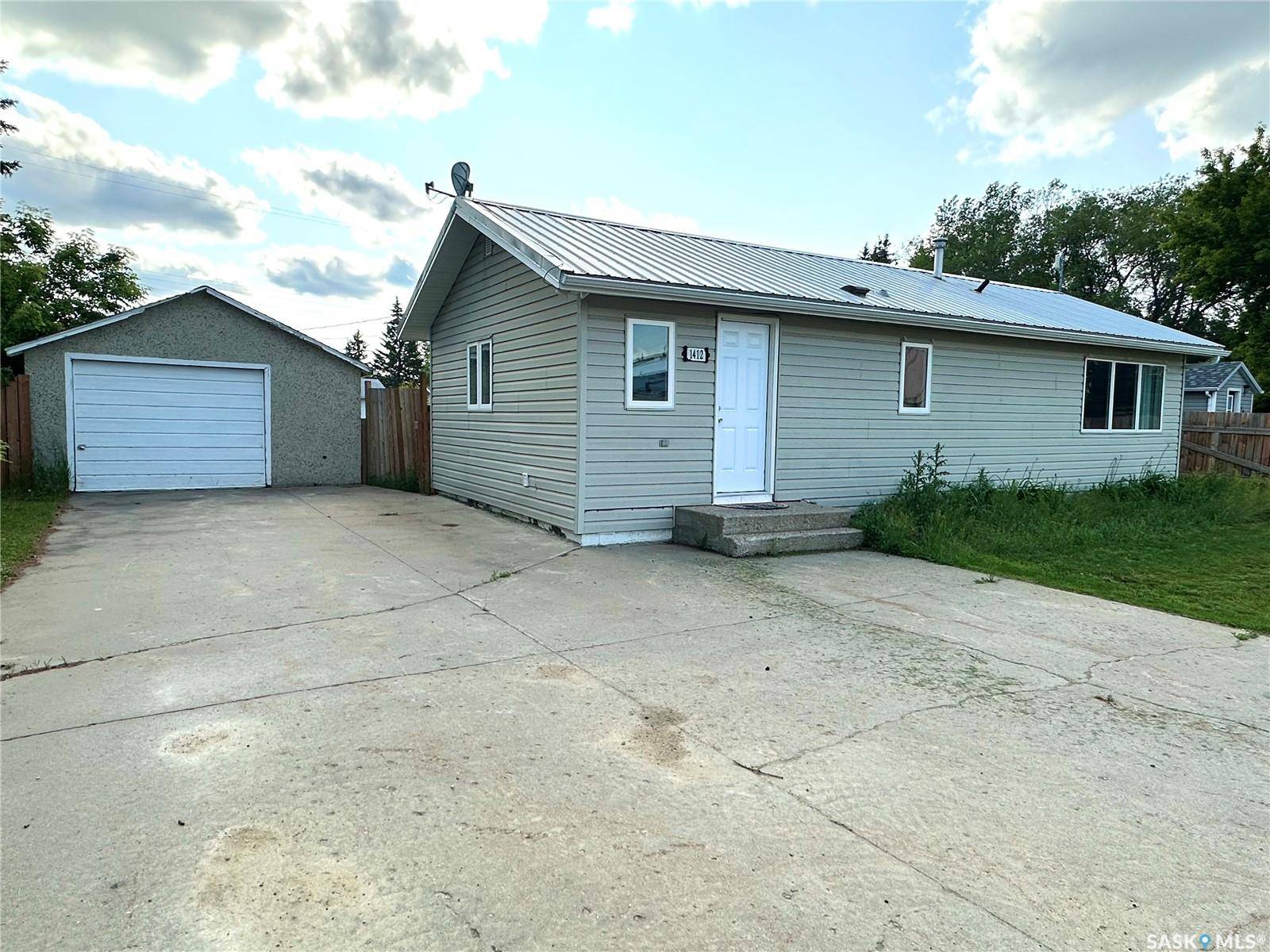 Edam, SK S0M 0V0,1412 2nd AVENUE