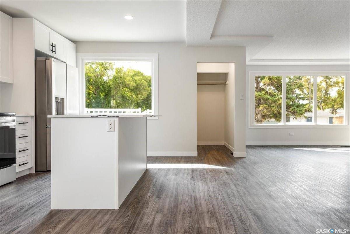 Regina, SK S4T 0A1,4908 Mckinley AVENUE