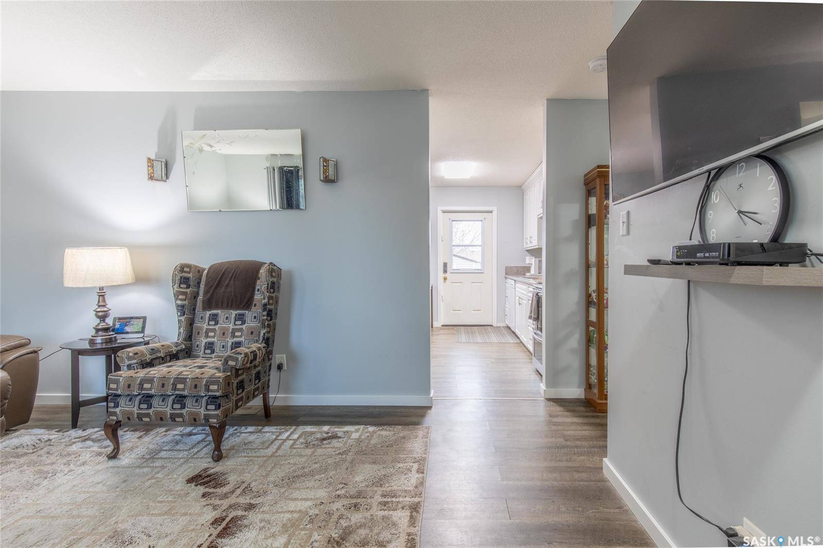 Moose Jaw, SK S6H 6S7,1534 Vaughan STREET