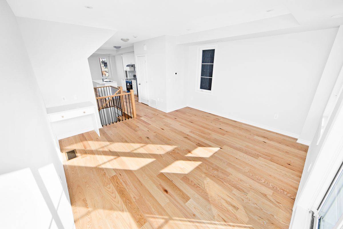 Mississauga, ON L5V 0E9,5979 Saigon ST #8