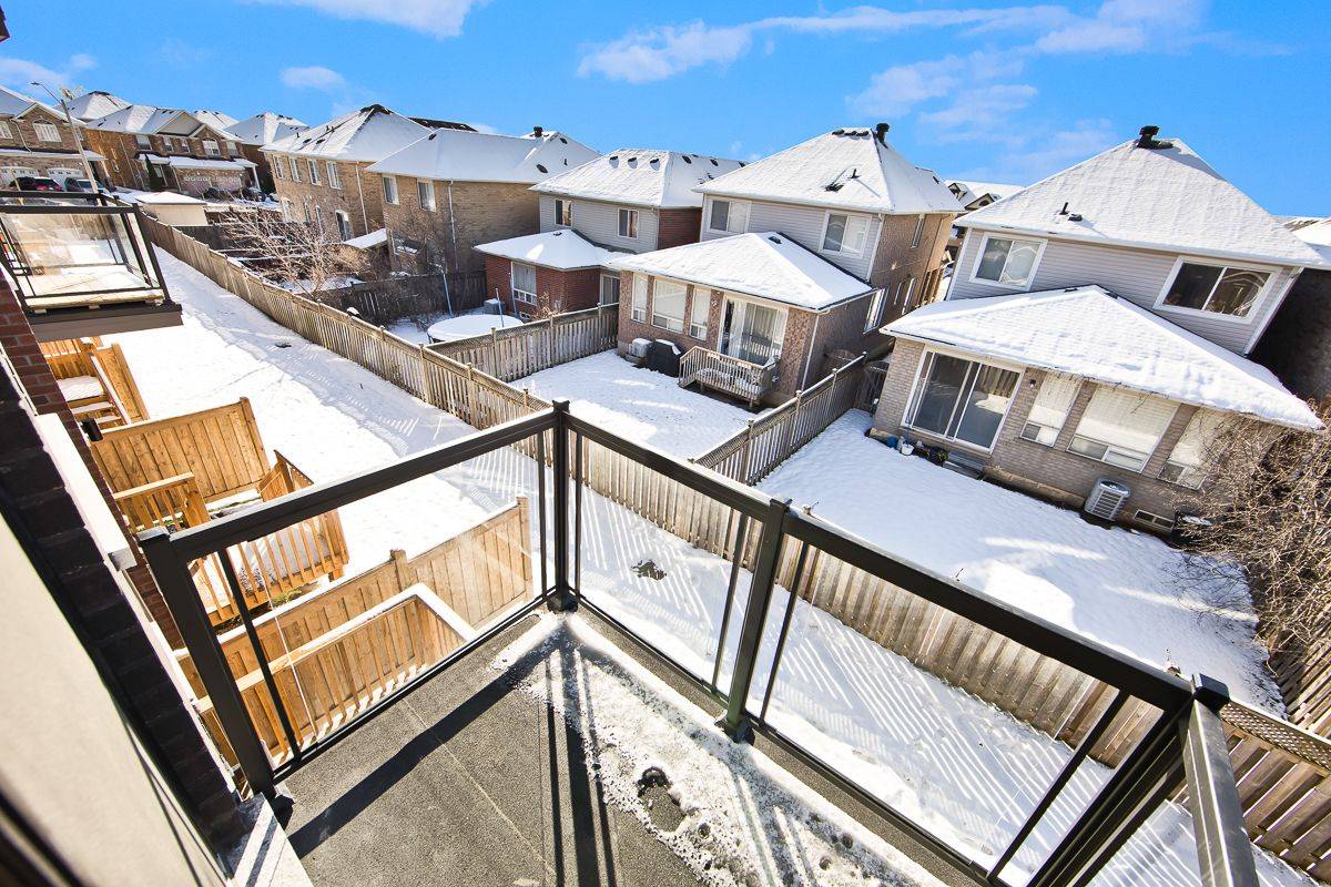 Mississauga, ON L5V 0E9,5979 Saigon ST #8