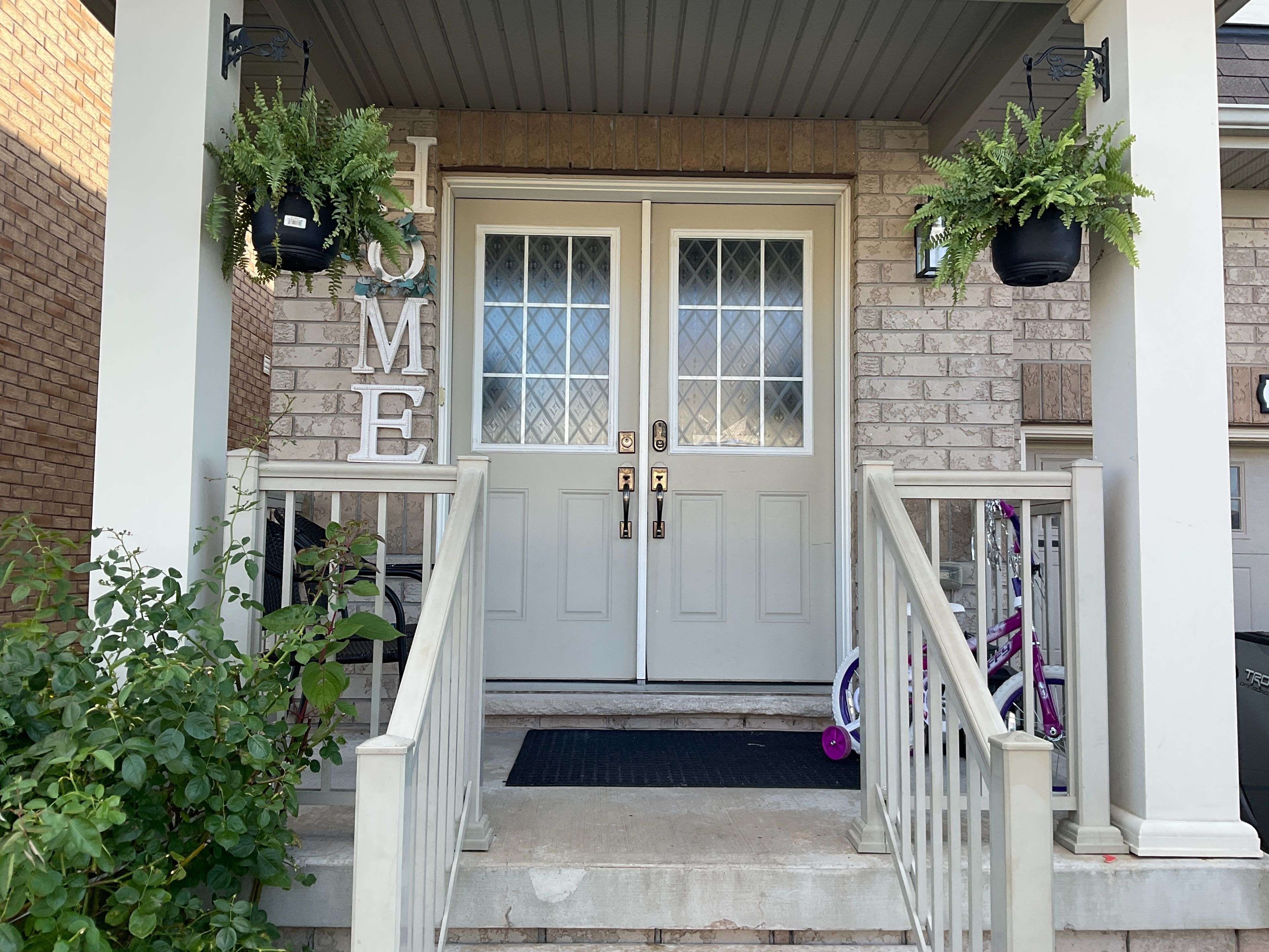 Milton, ON L9T 7P5,855 Miltonbrook CRES