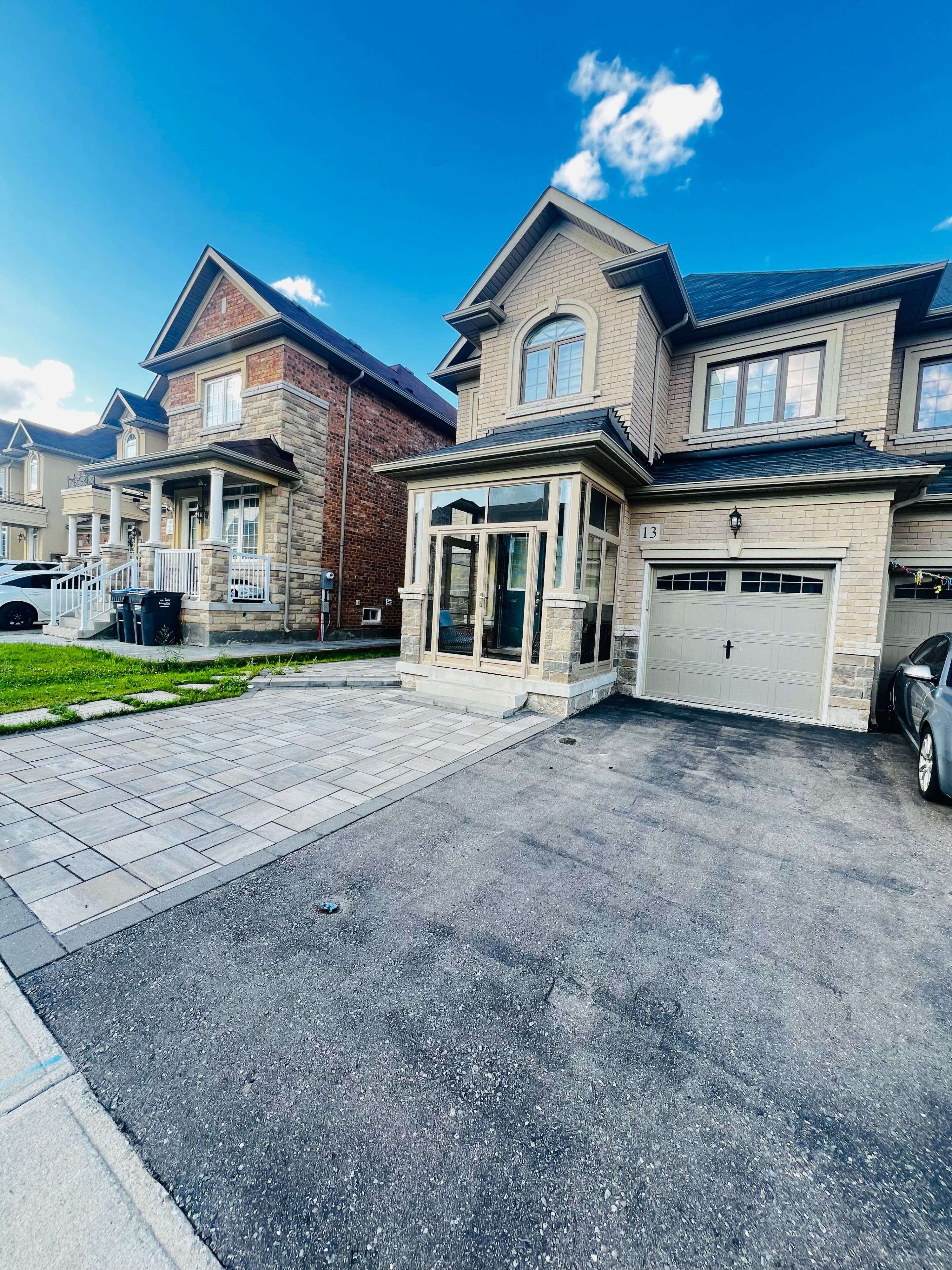 Brampton, ON L7A 4X6,13 Maynada RD