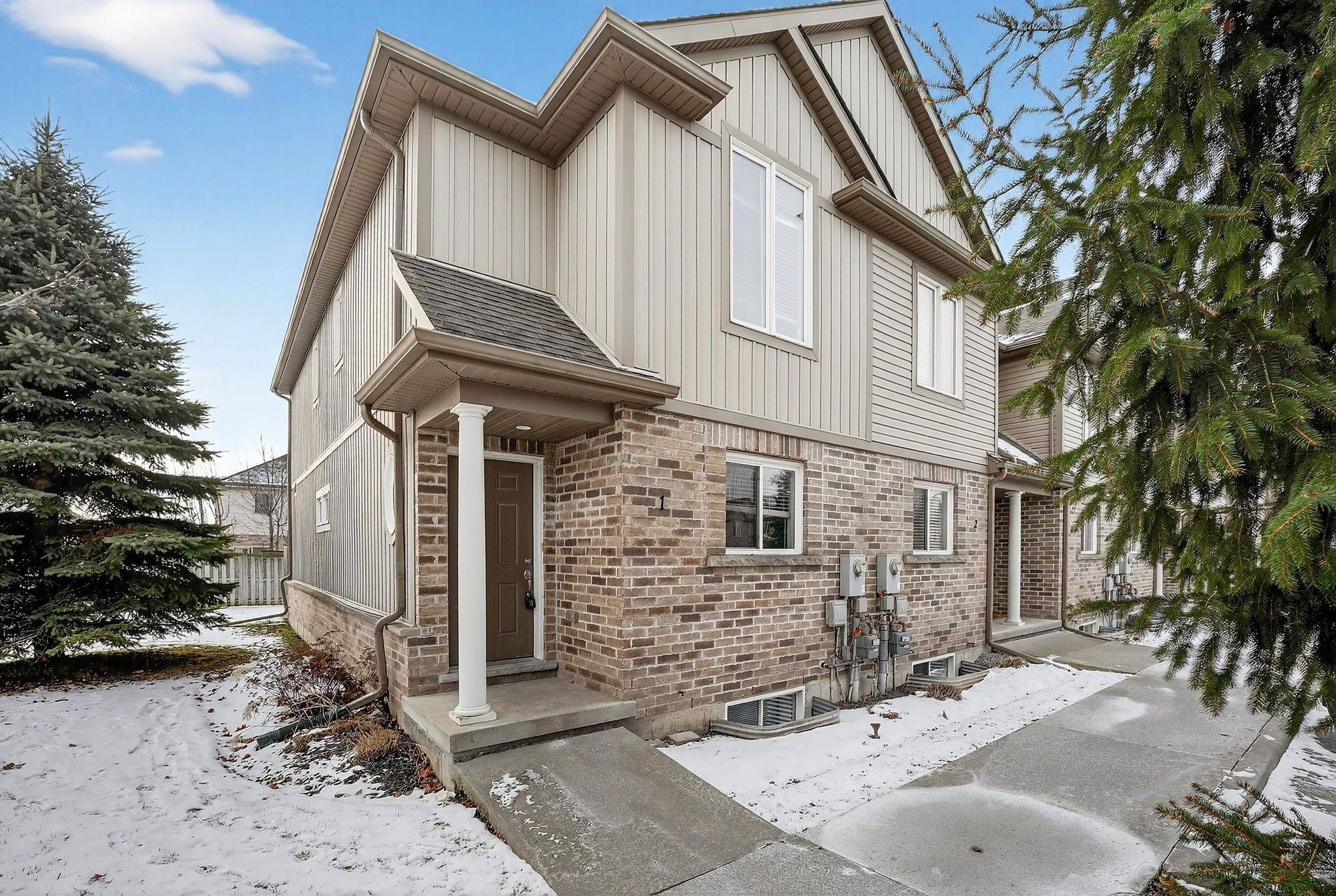 Niagara Falls, ON L2H 0L6,6117 Kelsey CRES #1