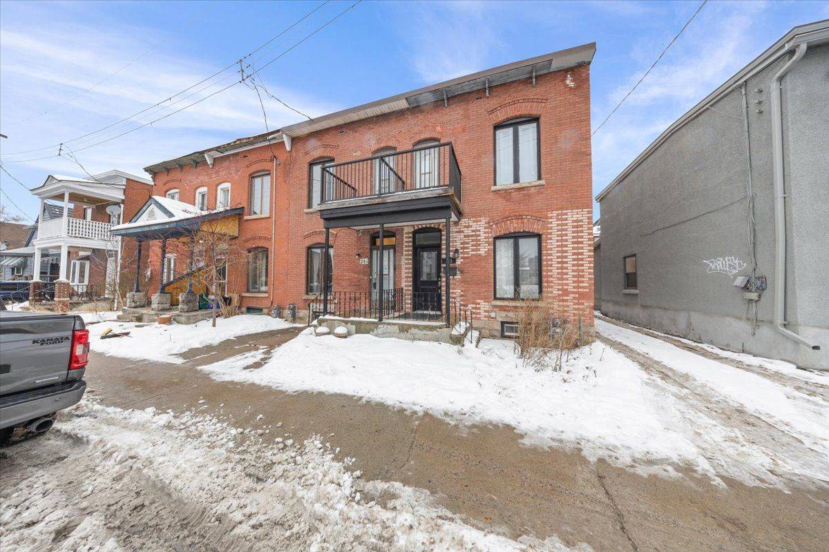 West Centre Town, ON K1R 7B1,281 CAMBRIDGE ST N