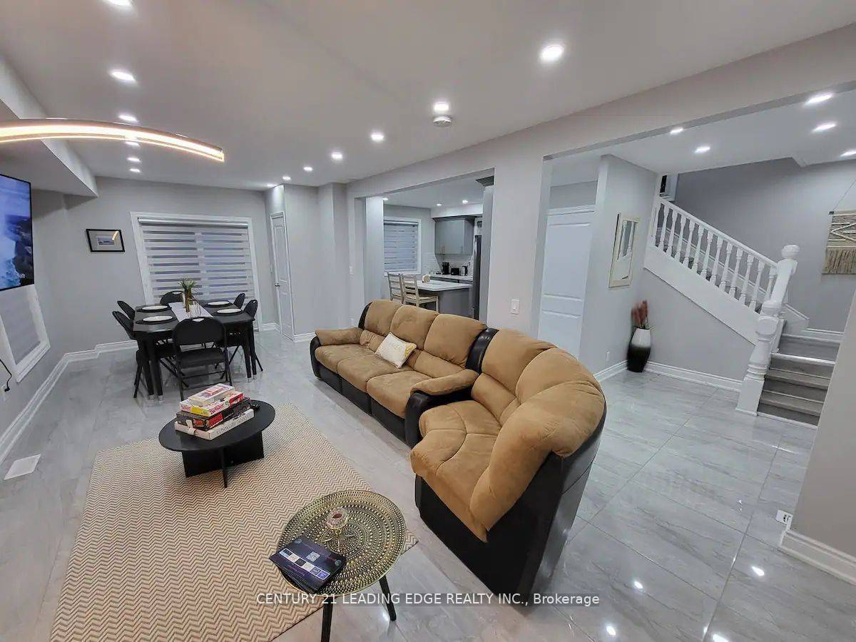 Niagara Falls, ON L2E 3Z4,5595 WESLEY PL